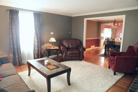 160 Plumtree Rd, Springfield, MA 01118 photo 8