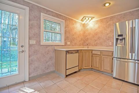 41 Hartford Ave N, Upton, MA 01568 photo 13