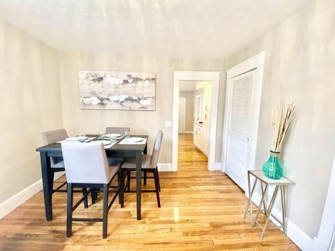 12 Howes St, Springfield, MA 01118 photo 8