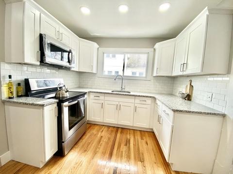 12 Howes St, Springfield, MA 01118 photo 15