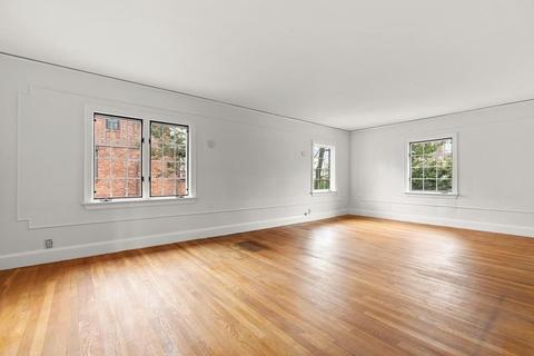 288 Kent St, Brookline, MA 02446 photo 19