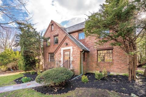 288 Kent St, Brookline, MA 02446 photo 2