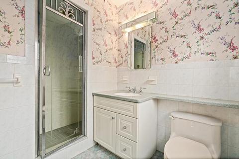 288 Kent St, Brookline, MA 02446 photo 23