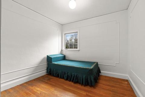 288 Kent St, Brookline, MA 02446 photo 16