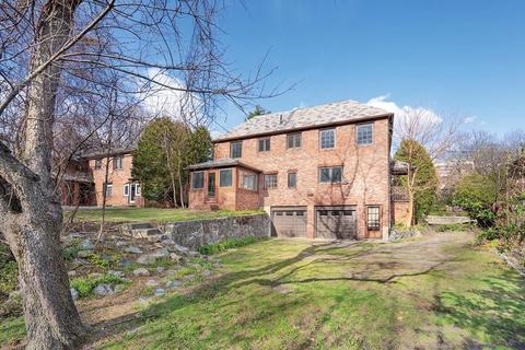 288 Kent St, Brookline, MA 02446 photo 24