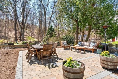 70 Spring St, Wakefield, MA 01880 photo 16