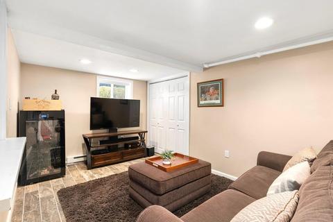 70 Spring St, Wakefield, MA 01880 photo 13