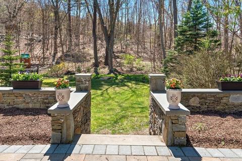 70 Spring St, Wakefield, MA 01880 photo 19