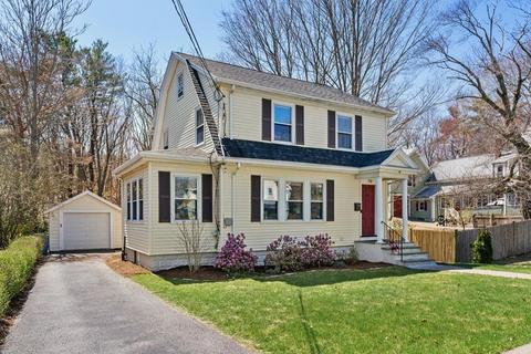 70 Spring St, Wakefield, MA 01880 photo 1