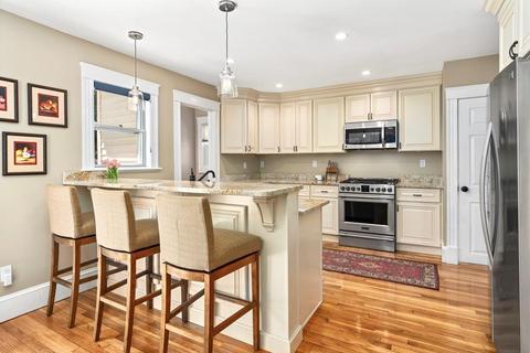 70 Spring St, Wakefield, MA 01880 photo 5
