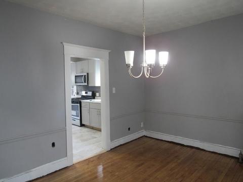 71 Meredith St, Springfield, MA 01108 photo 8