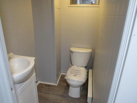 71 Meredith St, Springfield, MA 01108 photo 16