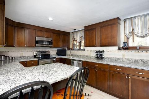 139 Castle Hill Rd, Windham, NH 03087 photo 5