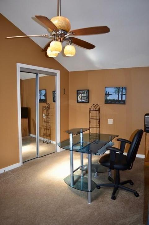 306 Bostwick Ln, Chicopee, MA 01020 photo 31