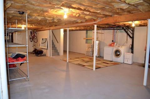 306 Bostwick Ln, Chicopee, MA 01020 photo 34