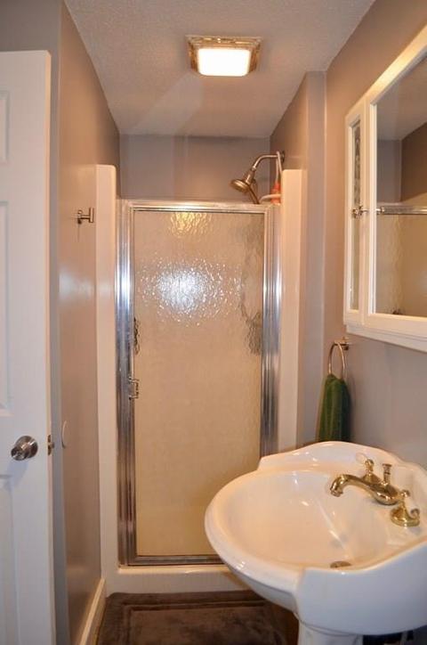 306 Bostwick Ln, Chicopee, MA 01020 photo 25