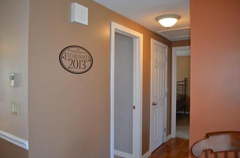 306 Bostwick Ln, Chicopee, MA 01020 photo 17