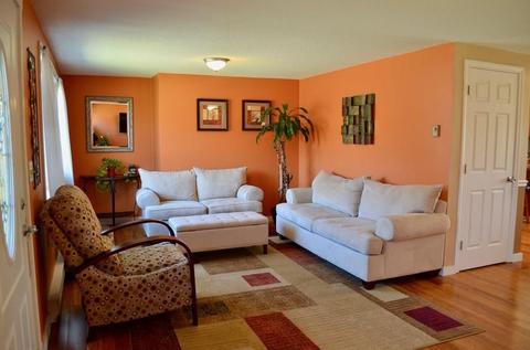 306 Bostwick Ln, Chicopee, MA 01020 photo 5