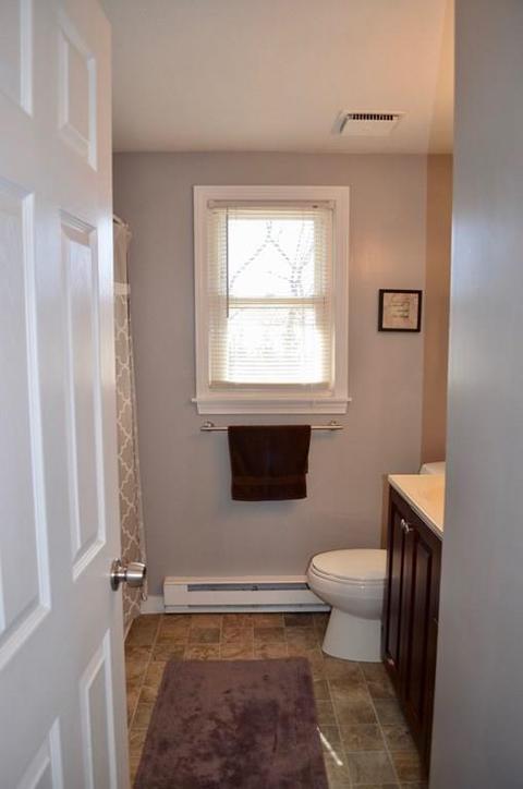 306 Bostwick Ln, Chicopee, MA 01020 photo 19