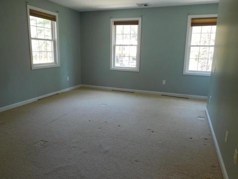 40 Carillon Cir, Easthampton, MA 01027 photo 21