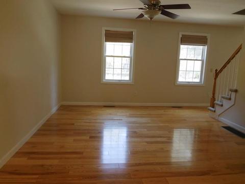 40 Carillon Cir, Easthampton, MA 01027 photo 14