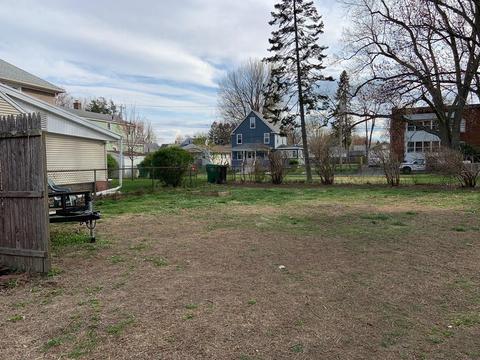 85 Call, Chicopee, MA 01013 photo 4