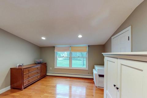 82 Walnut St, Walpole, MA 02081 photo 19