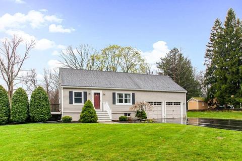 82 Walnut St, Walpole, MA 02081 photo 1