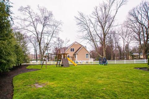 82 Walnut St, Walpole, MA 02081 photo 27