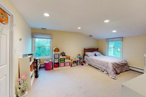 82 Walnut St, Walpole, MA 02081 photo 15