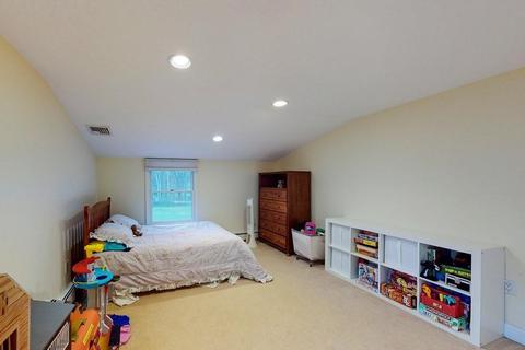 82 Walnut St, Walpole, MA 02081 photo 16