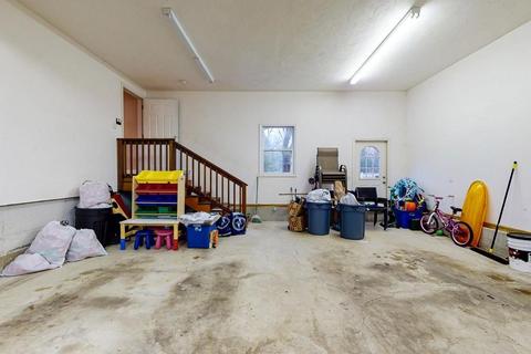 82 Walnut St, Walpole, MA 02081 photo 35