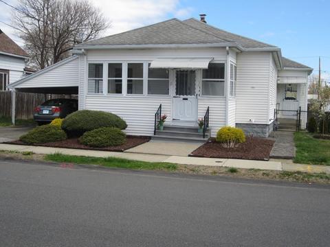 38 Shepherd St, Chicopee, MA 01013 photo 2
