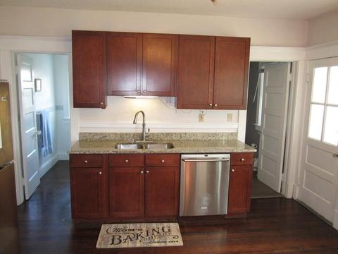38 Shepherd St, Chicopee, MA 01013 photo 4