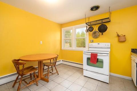 196 Line St, Easthampton, MA 01027 photo 14
