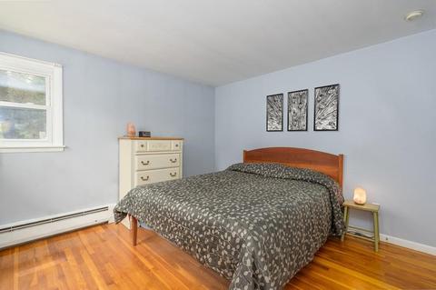 196 Line St, Easthampton, MA 01027 photo 16