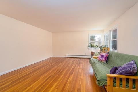 196 Line St, Easthampton, MA 01027 photo 10