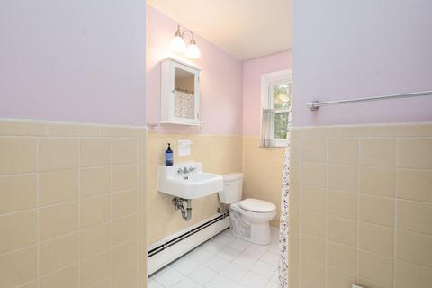 196 Line St, Easthampton, MA 01027 photo 19