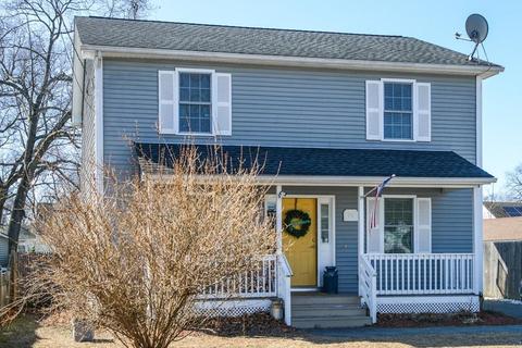 76 Russell St, Springfield, MA 01104 photo 3