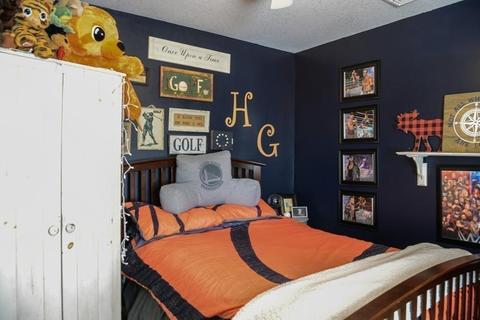 76 Russell St, Springfield, MA 01104 photo 30