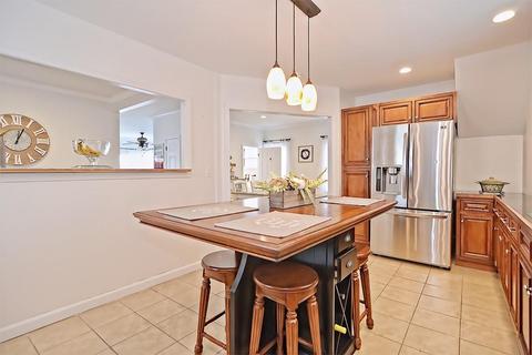 199 Smith St, Fall River, MA 02721 photo 16