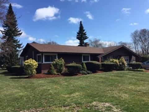 23 Cabot Rd, Danvers, MA 01923 photo 2