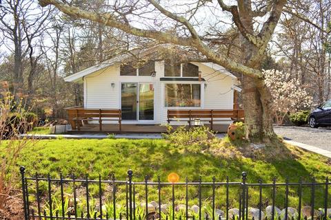 66 Forest Dr, Mashpee, MA 02649 photo 1
