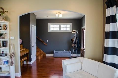 25 Quartus St, Chicopee, MA 01013 photo 7