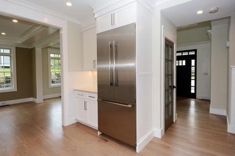 47 Macarthur, Wellesley, MA 02482 photo 16