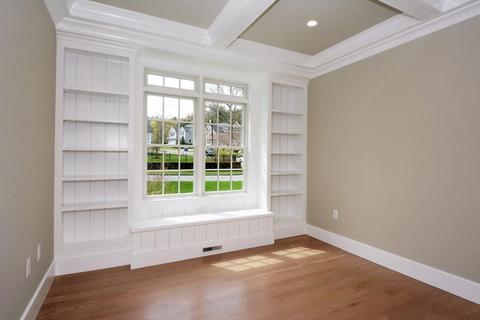 47 Macarthur, Wellesley, MA 02482 photo 9