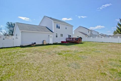 50 Naismith St, Springfield, MA 01104 photo 4