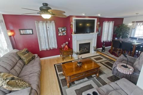 50 Naismith St, Springfield, MA 01104 photo 5