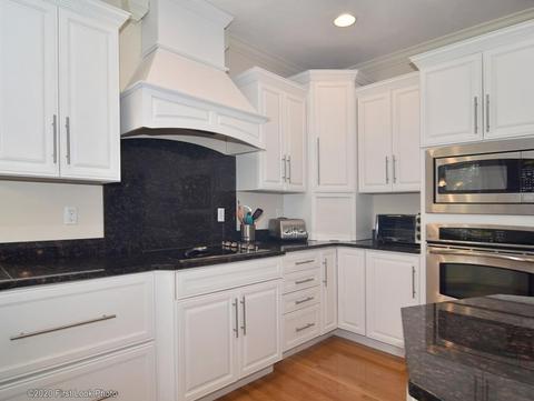 16 Comstock Way, Walpole, MA 02071 photo 8