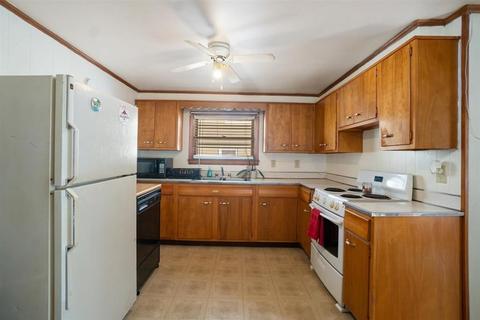 19 5th Ave, Webster, MA 01570 photo 23